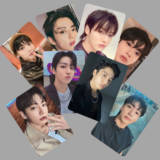 Jungkook Golden Photocards