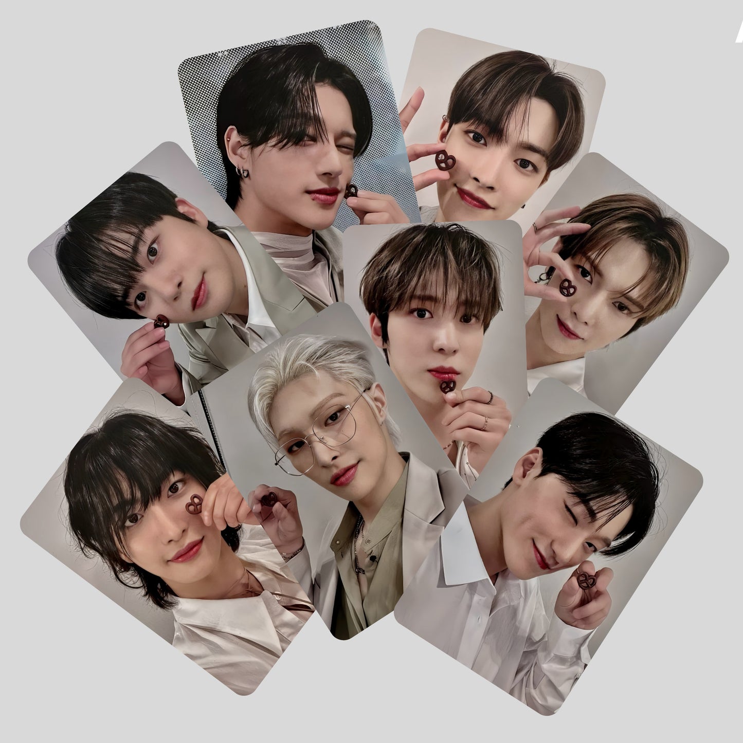 Ateez Golden Hour Luckydraw Photocards Heart Pretzel POB
