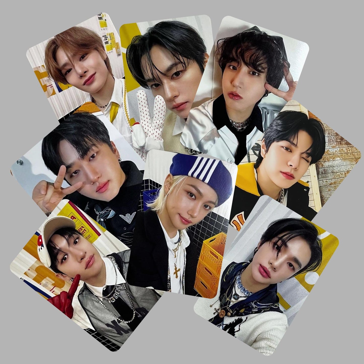 Stray Kids SKZ Toy World Fan 2024 Photocards 2 Vers