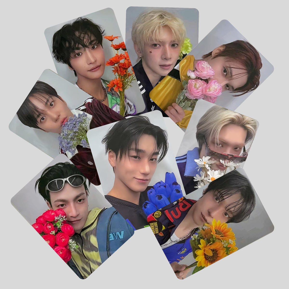 Ateez Aniteez in Color PopUp Photocards Bouquet Vers