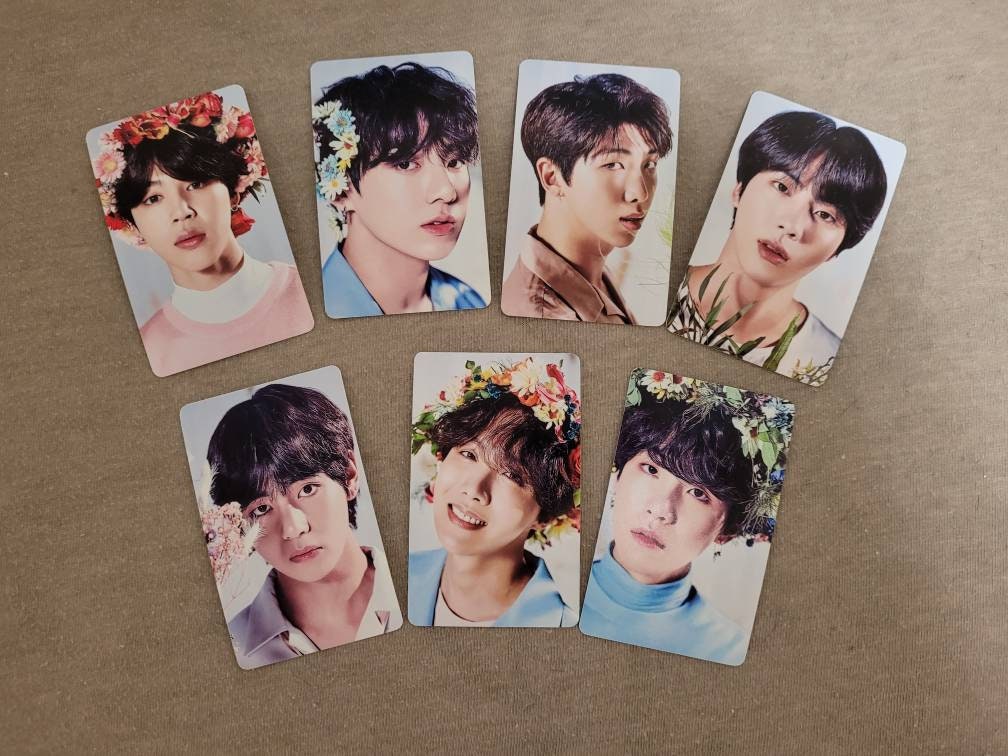 BTS Love Yourself Tour Photocards